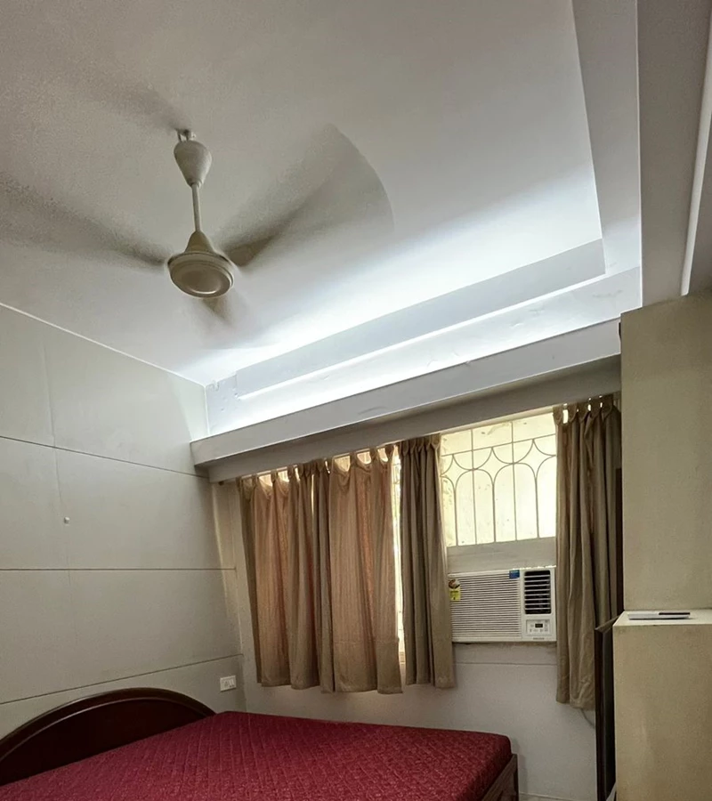 13 - Deep Apartment, Khar West