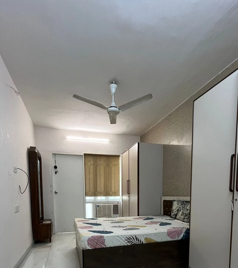 14 - Deep Apartment, Khar West