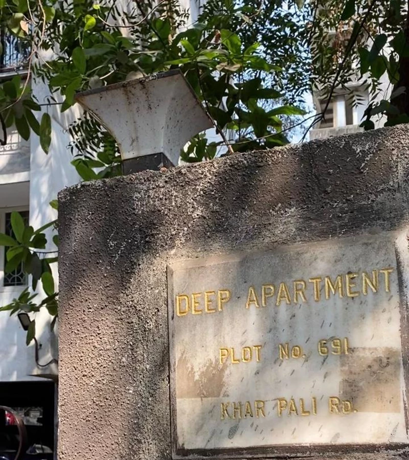 5 - Deep Apartment, Khar West