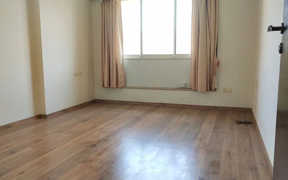 11 - Glen Dale, Powai