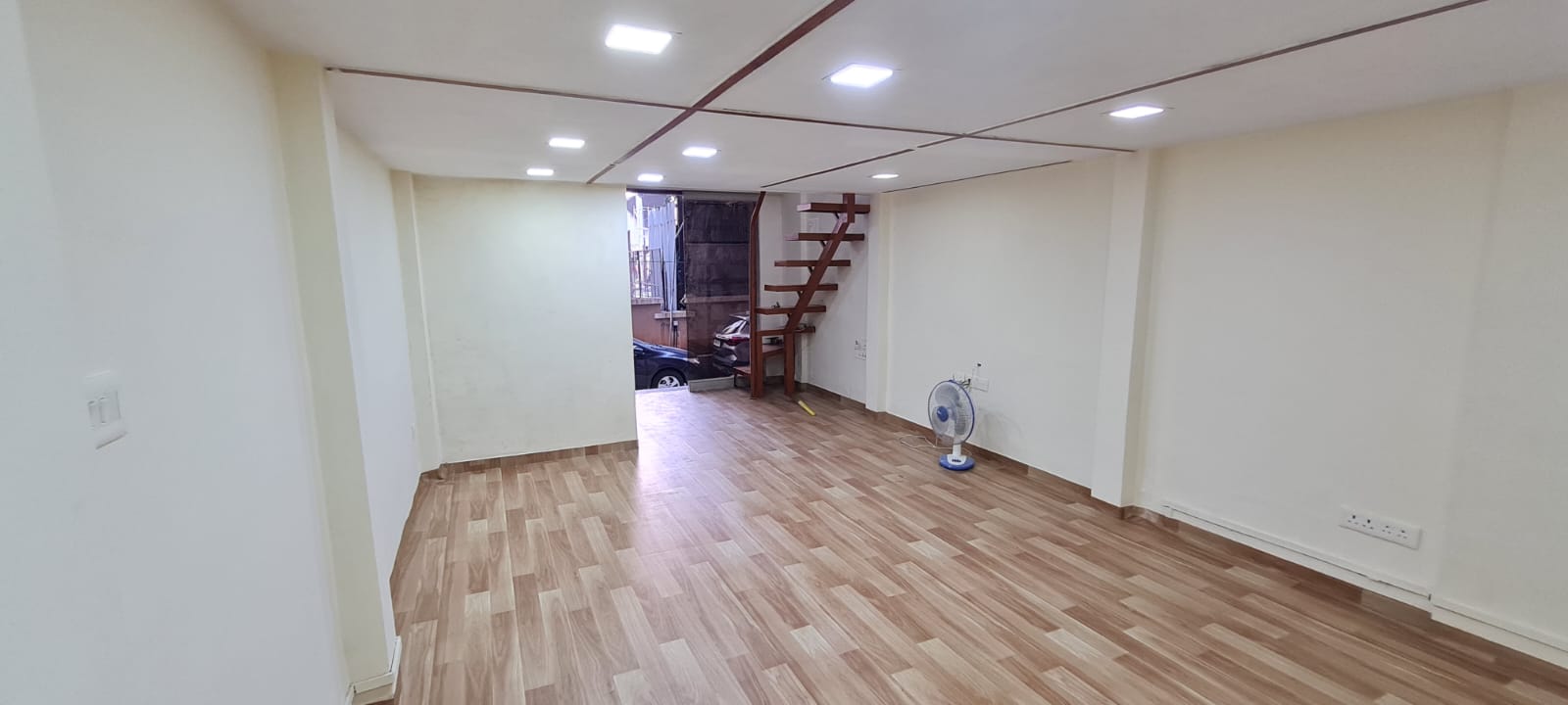 3 - Crystal Plaza, Andheri West