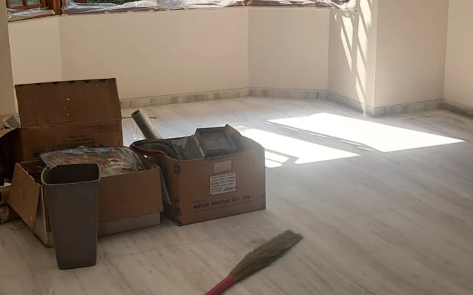 36 - Private Bungalow, Juhu