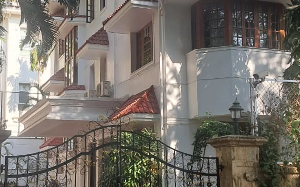 4 - Private Bungalow, Juhu