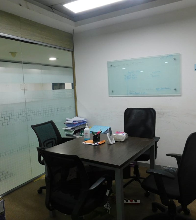 8 - Raheja Plaza, Ghatkopar West