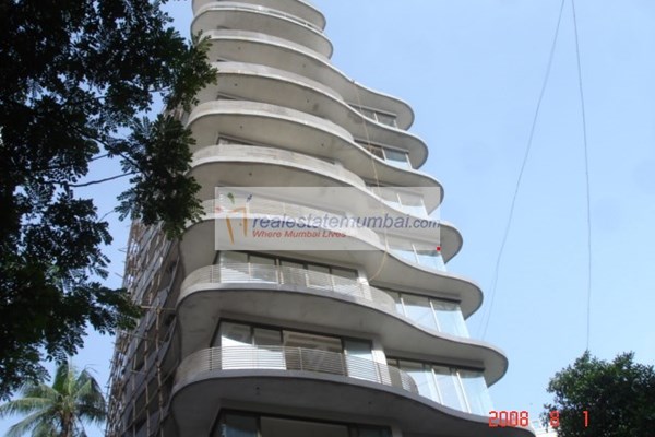 Flat on rent in Dev Ashish, Khar West