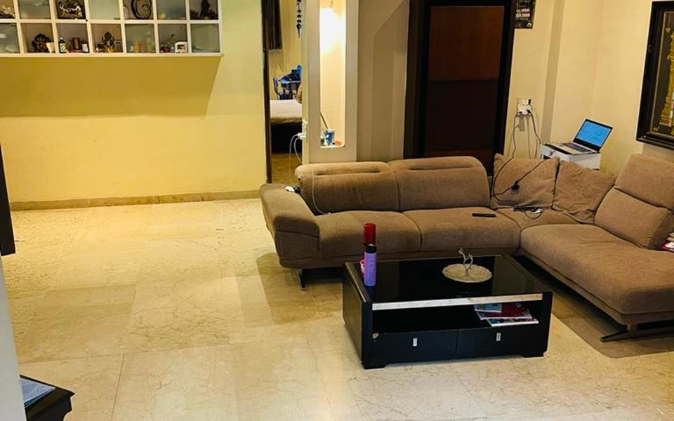 1 - Arun Apartment, Nepeansea Road