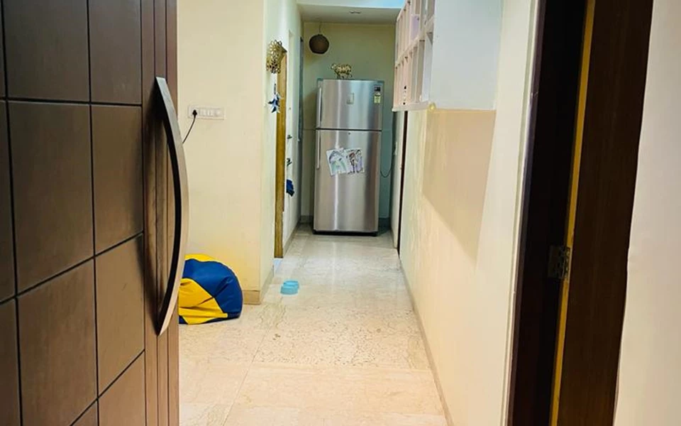 5 - Arun Apartment, Nepeansea Road