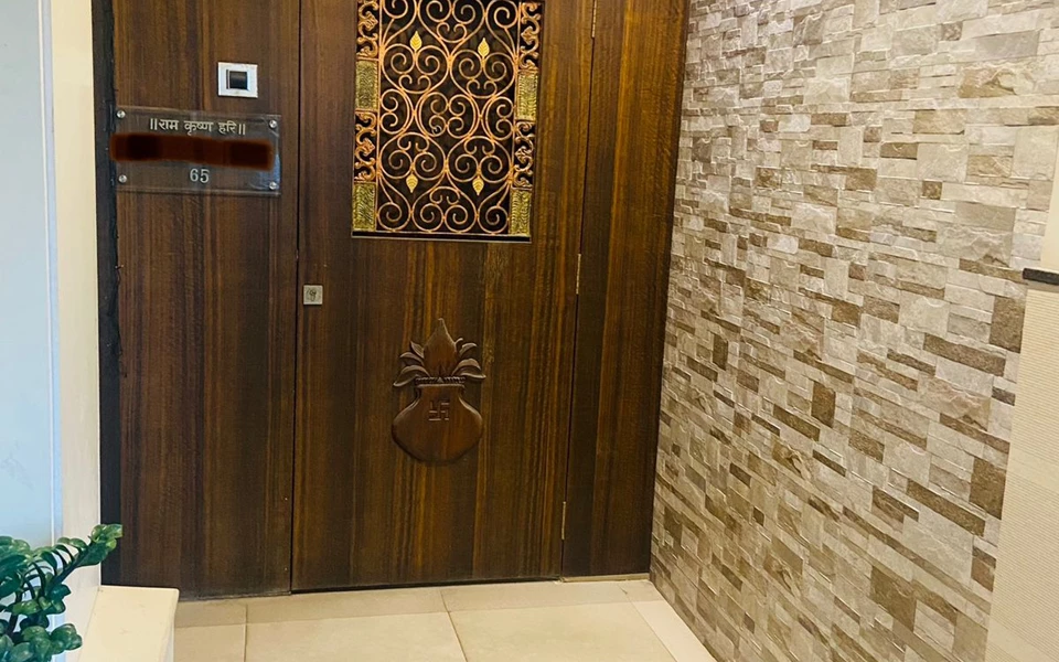 D3 - Deepak Apartment , Peddar Road