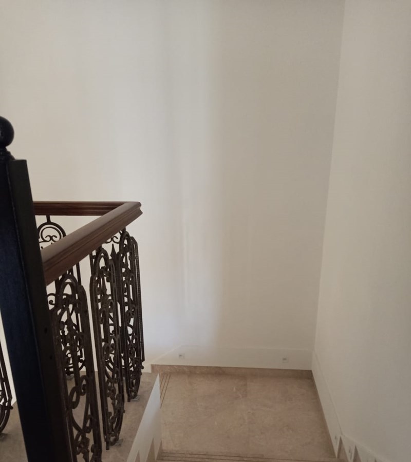 19 - Regency Terraces, Khar West