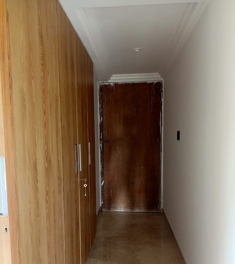 8 - Regency Terraces, Khar West