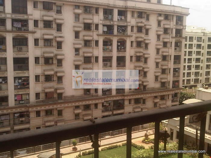 2 BHK Flats for Sale in Golden Square, Santacruz East
