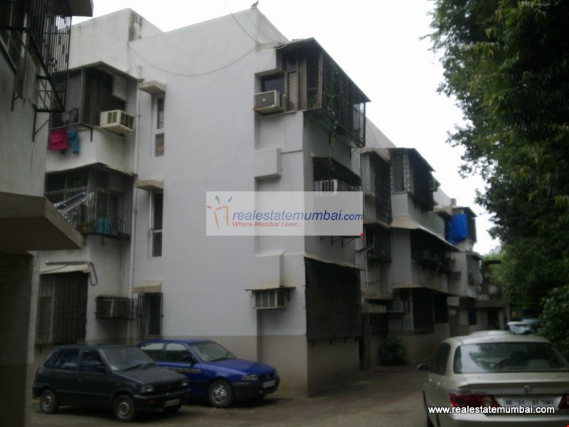 2 BHK Flats for Sale in Starsway Society, Juhu