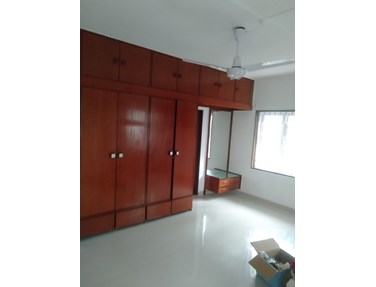 Building14 - Kukreja Heights, Bandra West