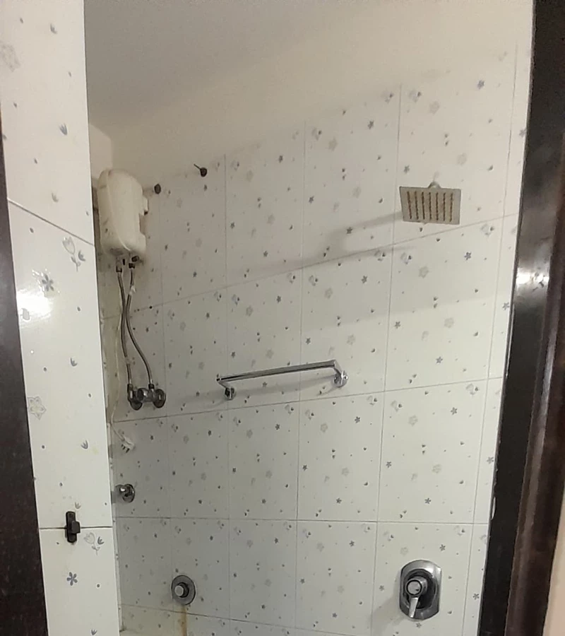 1 - Golden Rays, Andheri West