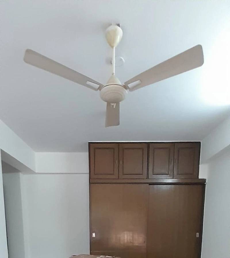 2 - Golden Rays, Andheri West