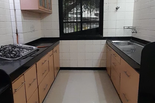 Flat on rent in Golden Rays, Andheri West