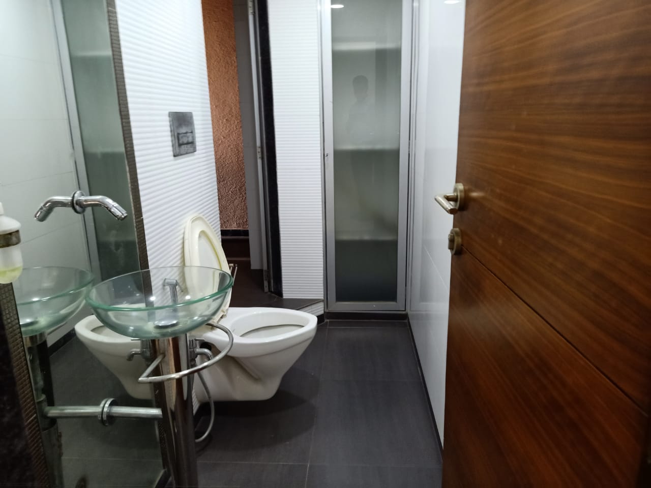 Bathroom 3 - Mahran, Juhu