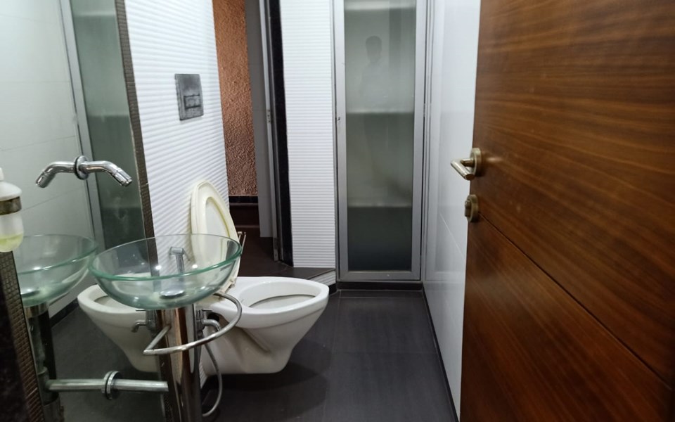 Bathroom 3 - Mahran, Juhu