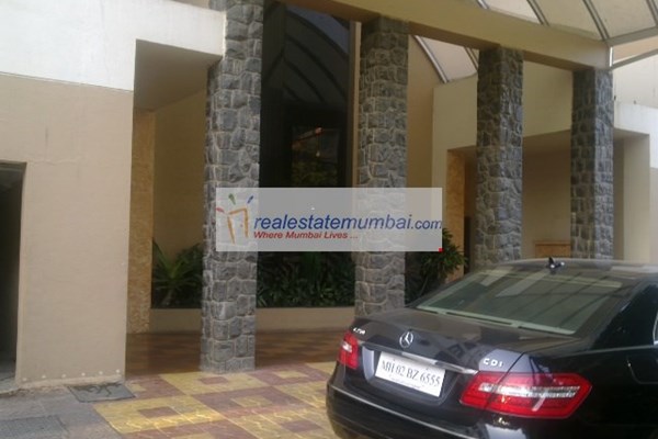 Flat for sale in Rushi Tower, Andheri West