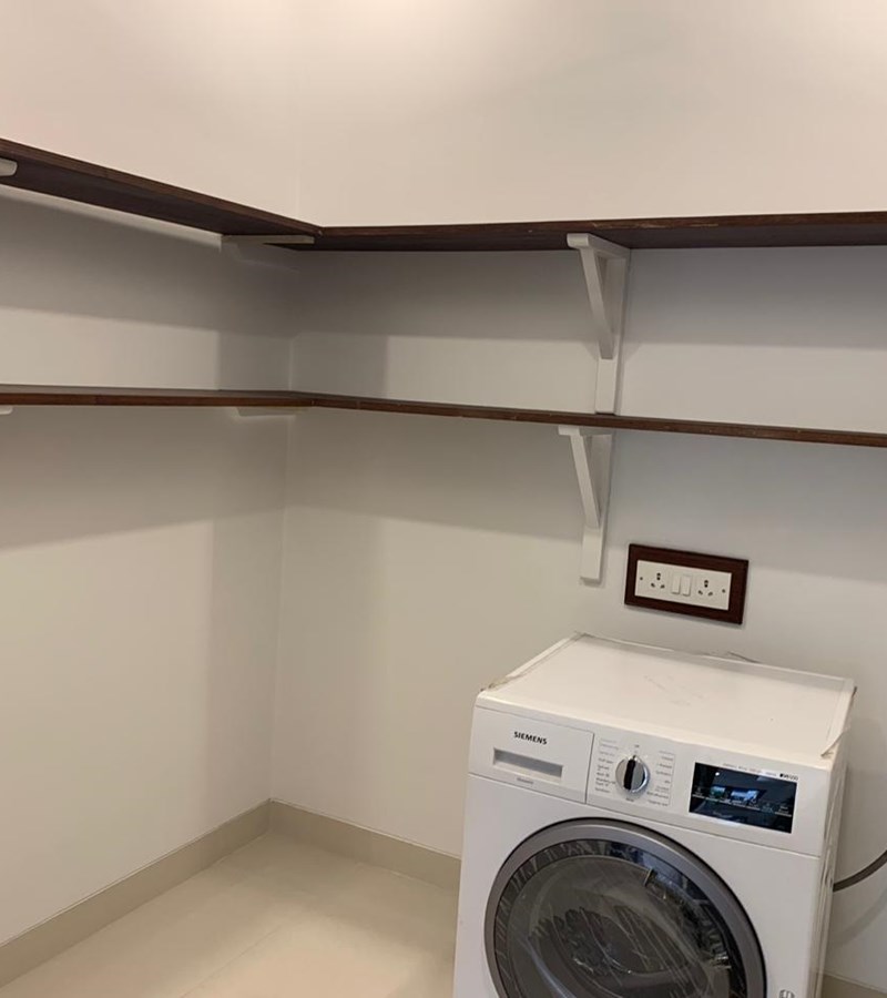 Utility Space - Solitaire, Bandra West