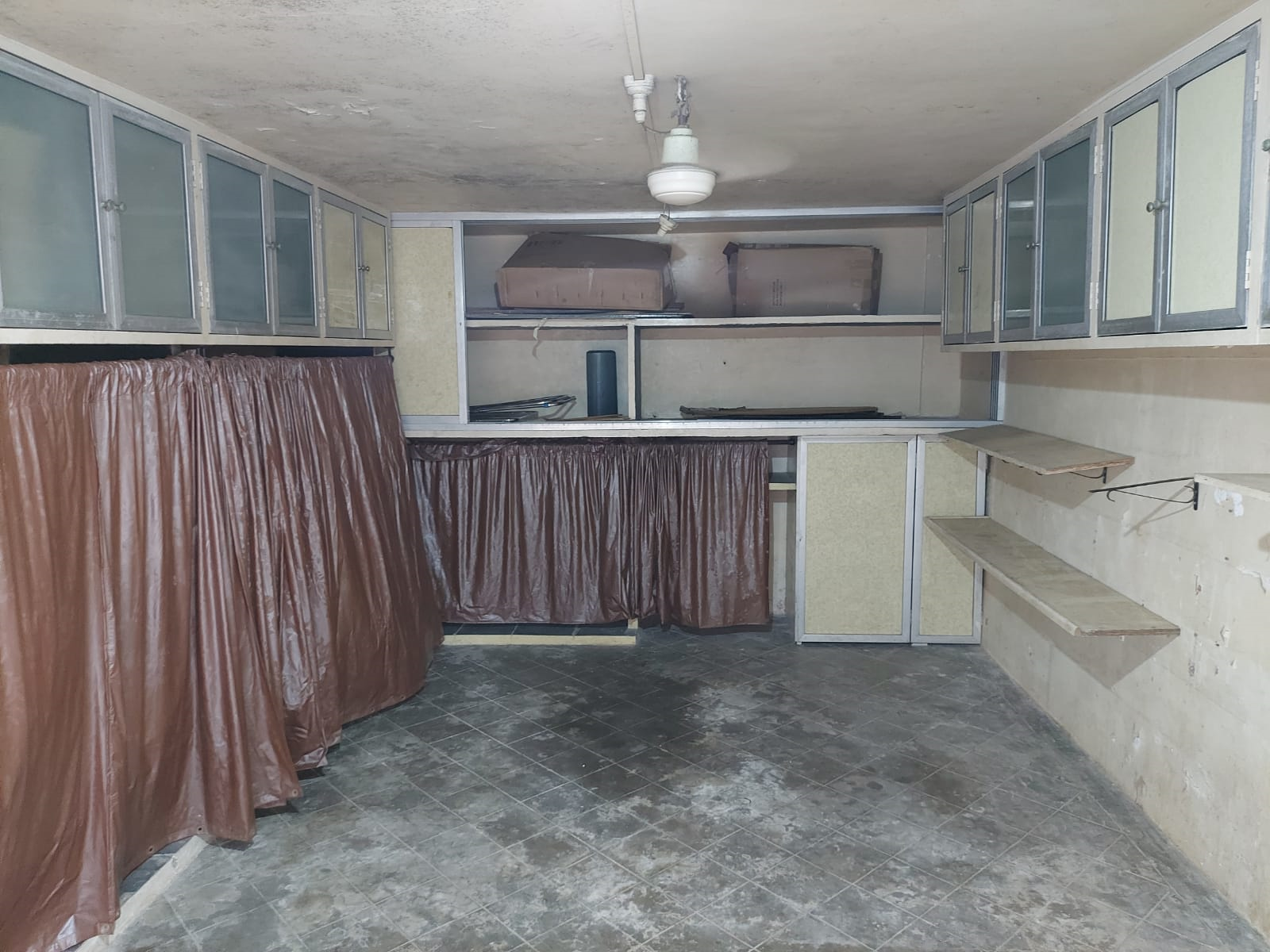 2 BHK Flat for Sale in Peddar Road - Sukh Shanti