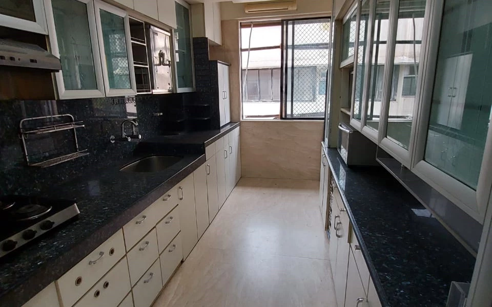 4 - Sukh Shanti, Peddar Road