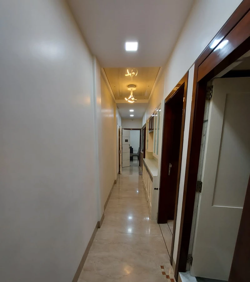 9 - Sukh Shanti, Peddar Road