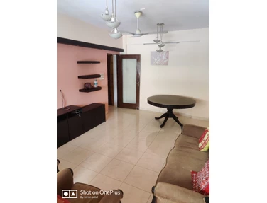 1 - Cozy Home, Bandra West