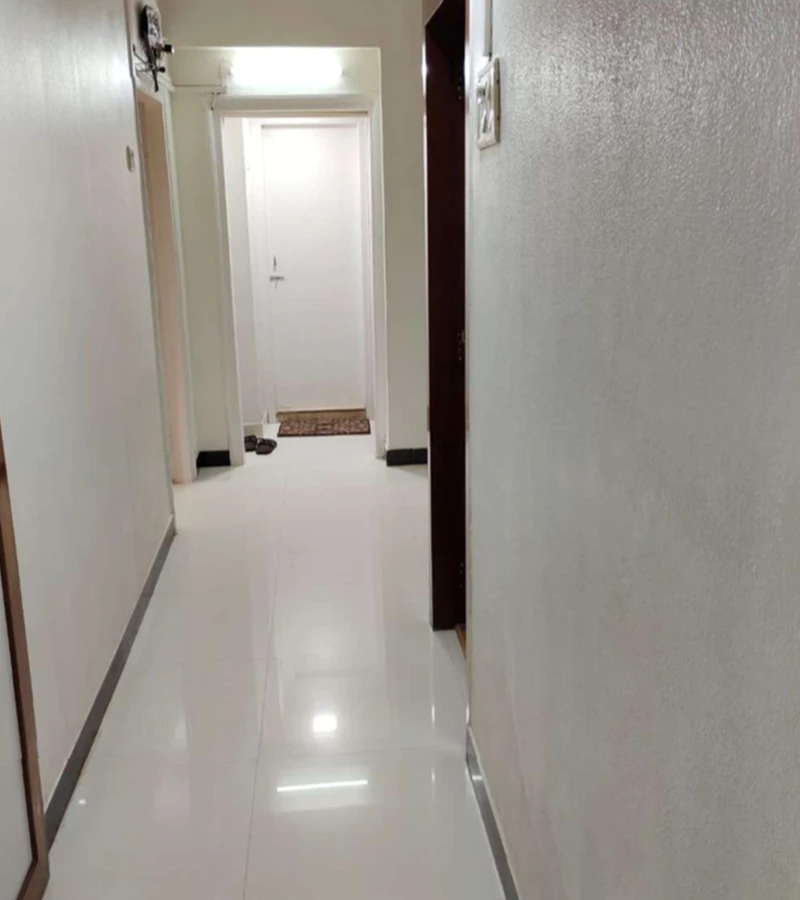 11 - Ameeta Building, Nariman Point