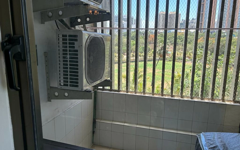 14 - Oberoi Woods, Goregaon East