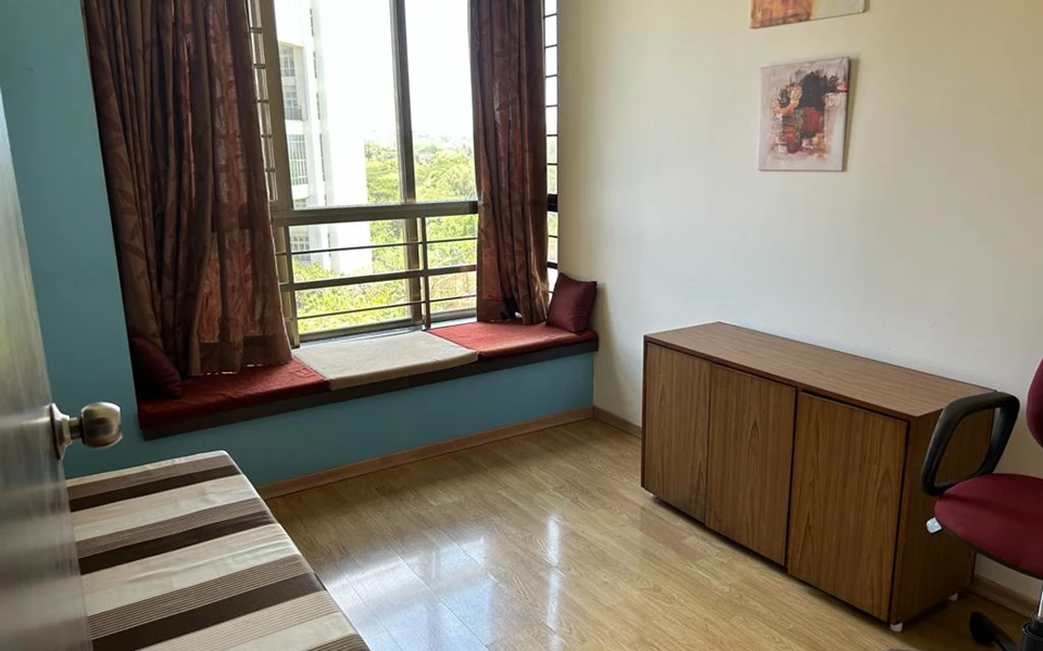 6 - Oberoi Woods, Goregaon East