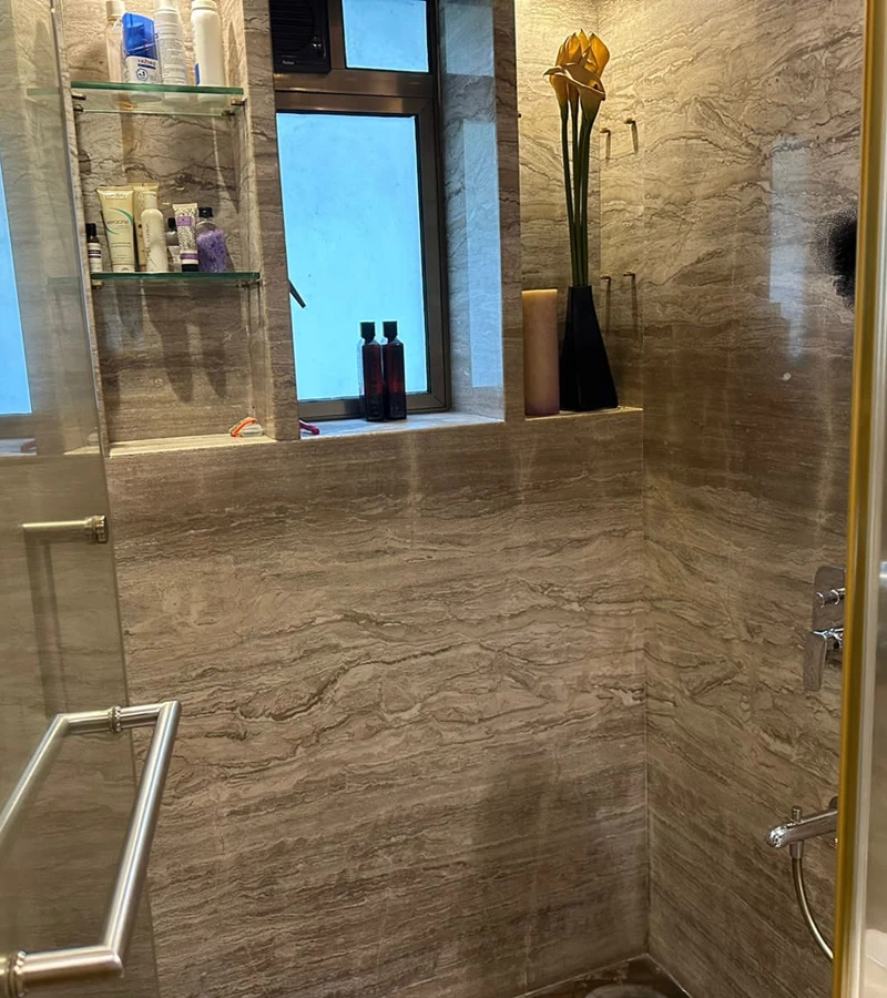 2 - Metropolitan, Bandra West