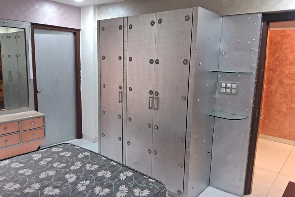 Flat on rent in Solomon Apartment, Bandra West