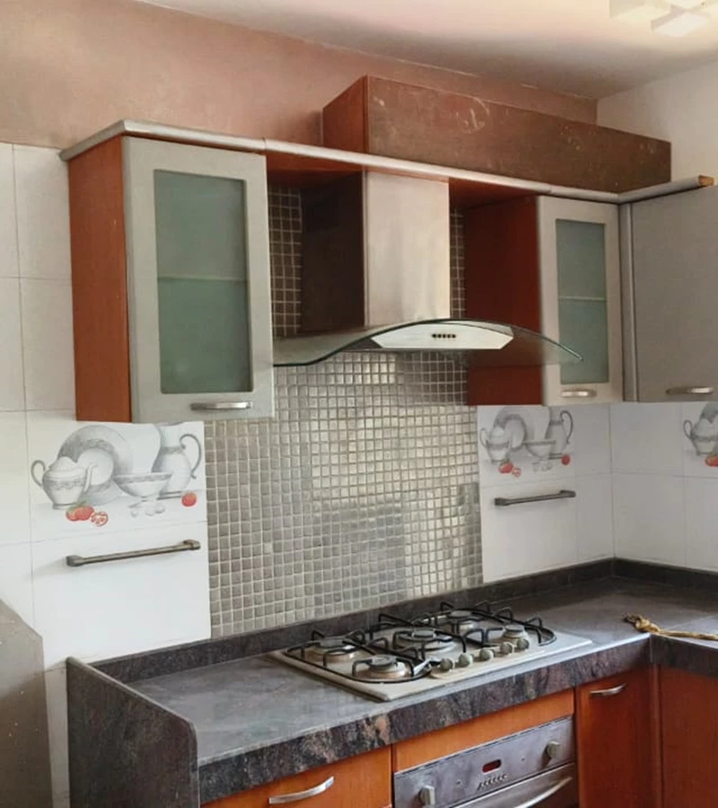 16 - Solomon Apartment, Bandra West