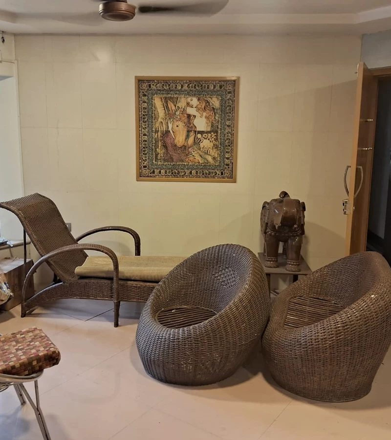 2 - Solomon Apartment, Bandra West