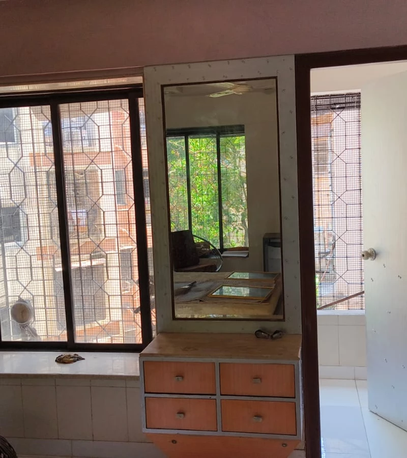 20 - Solomon Apartment, Bandra West