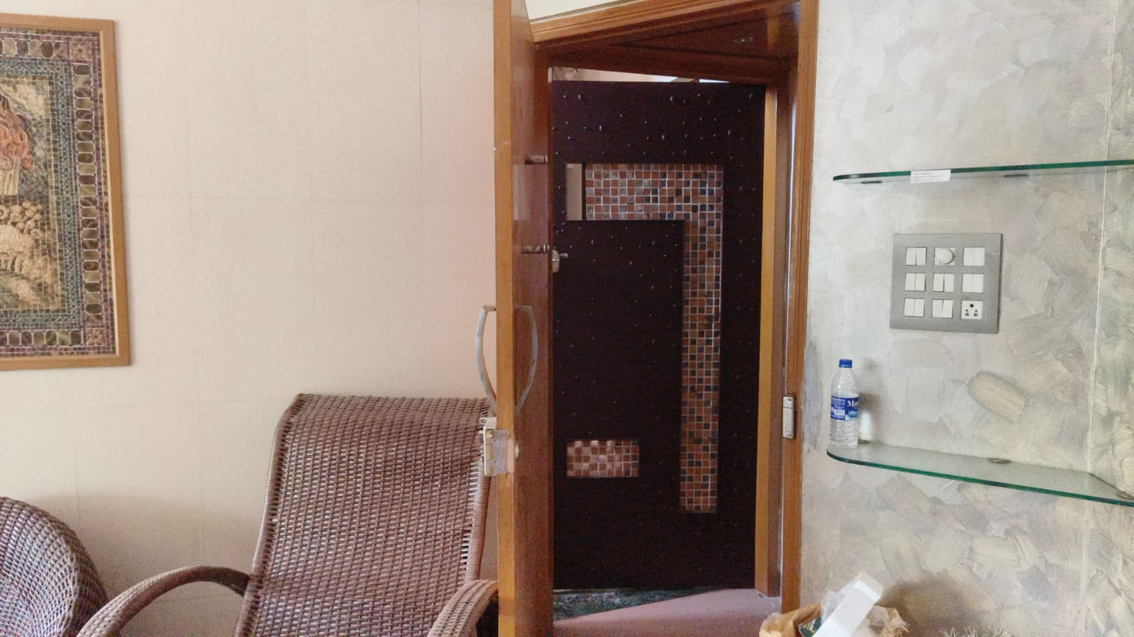 25 - Solomon Apartment, Bandra West