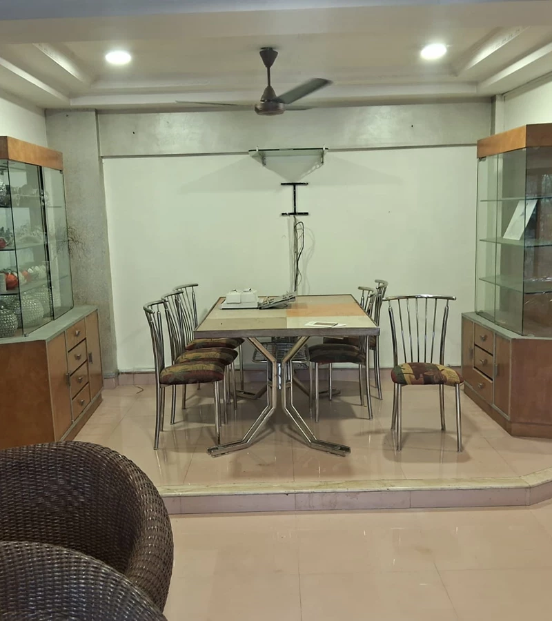 5 - Solomon Apartment, Bandra West