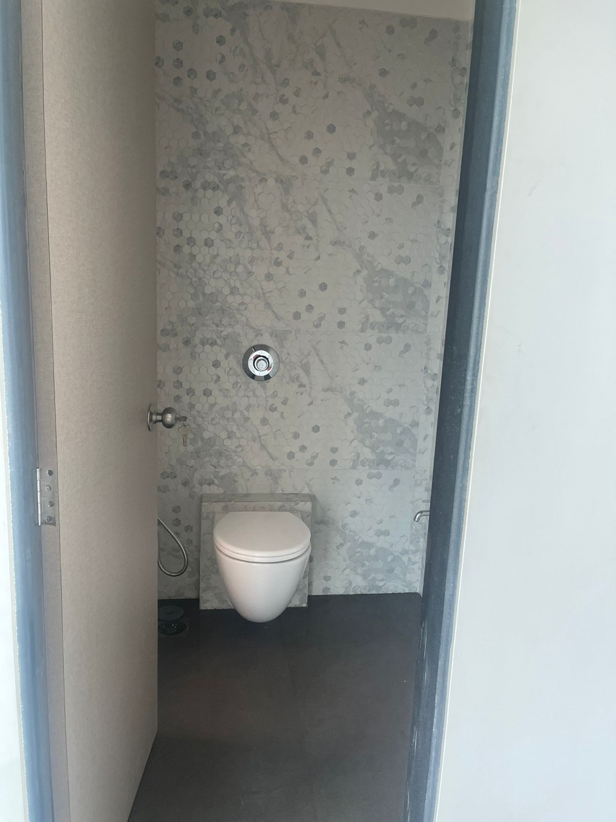 9 - Supreme Headquarters, Bandra West