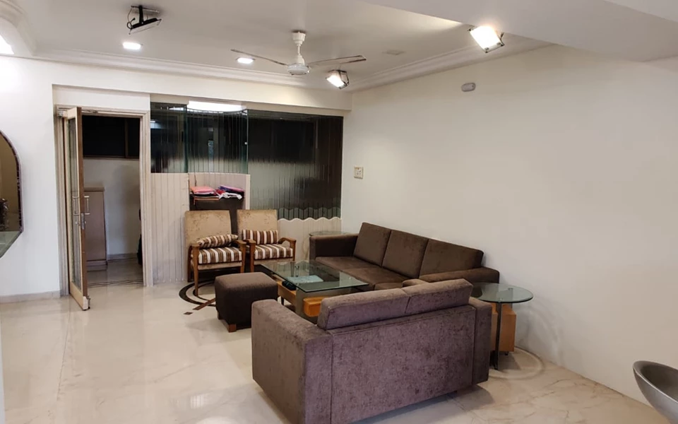 1 - Ajanta Apartments, Peddar Road