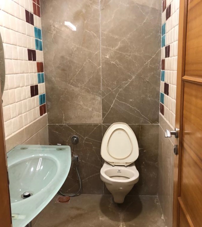 Master Bathroom - Jivesh Terraces, Bandra West