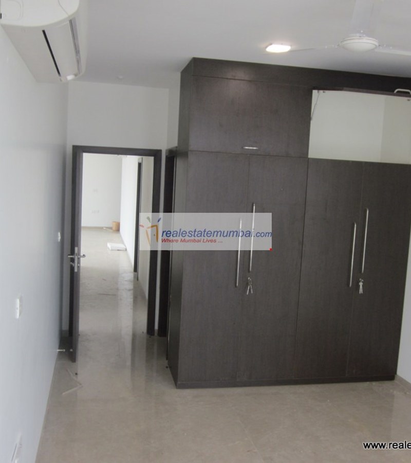Master Bedroom - Oberoi Exquisite, Goregaon East