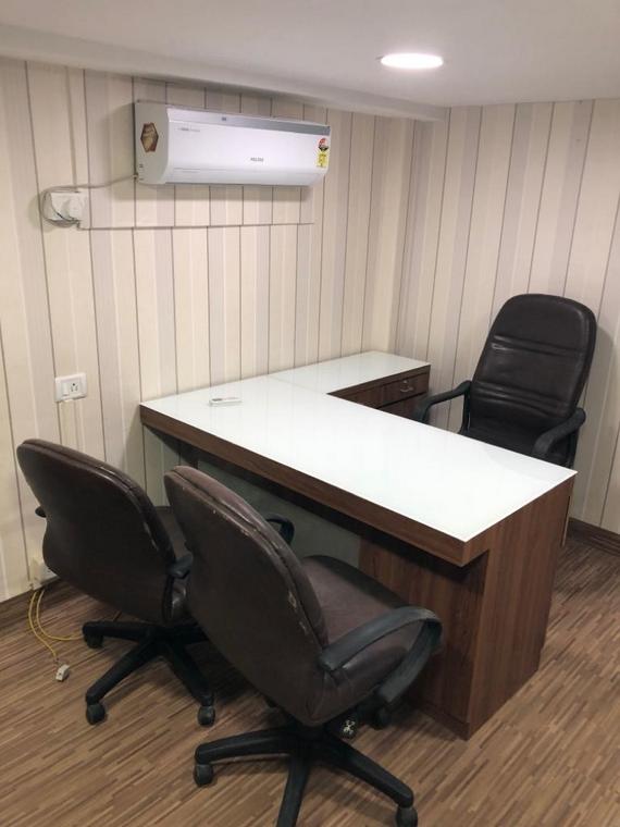 Cabins4 - Laxmi Plaza, Andheri West