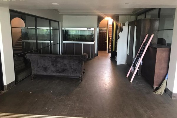 Flat on rent in Ruia Park, Juhu