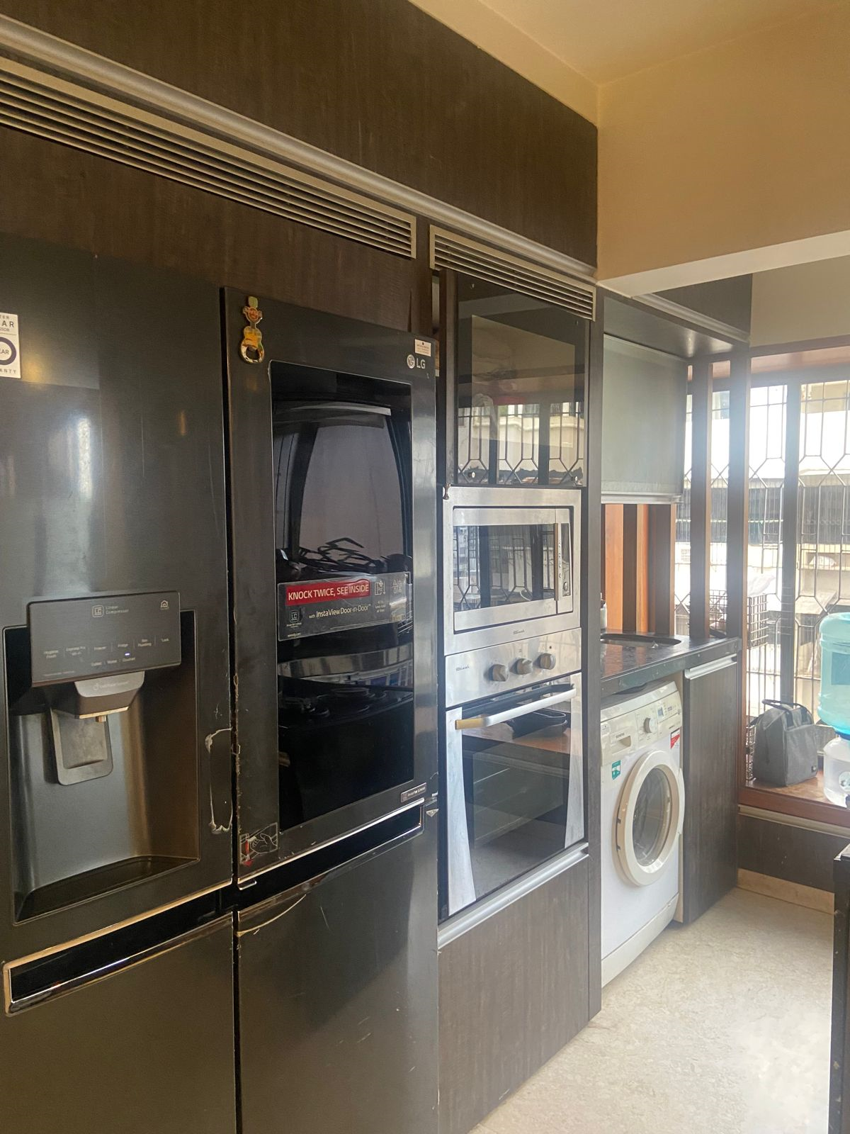 10 - Manju Towers, Andheri West