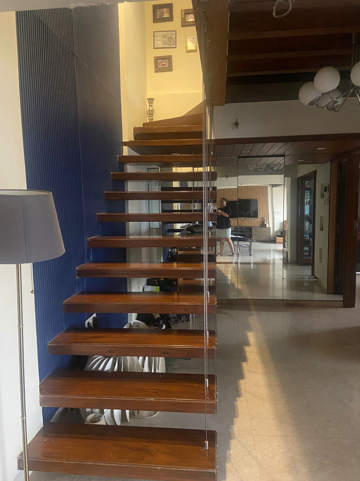 18 - Manju Towers, Andheri West