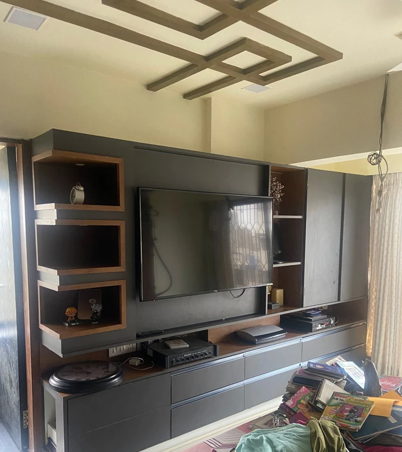 27 - Manju Towers, Andheri West