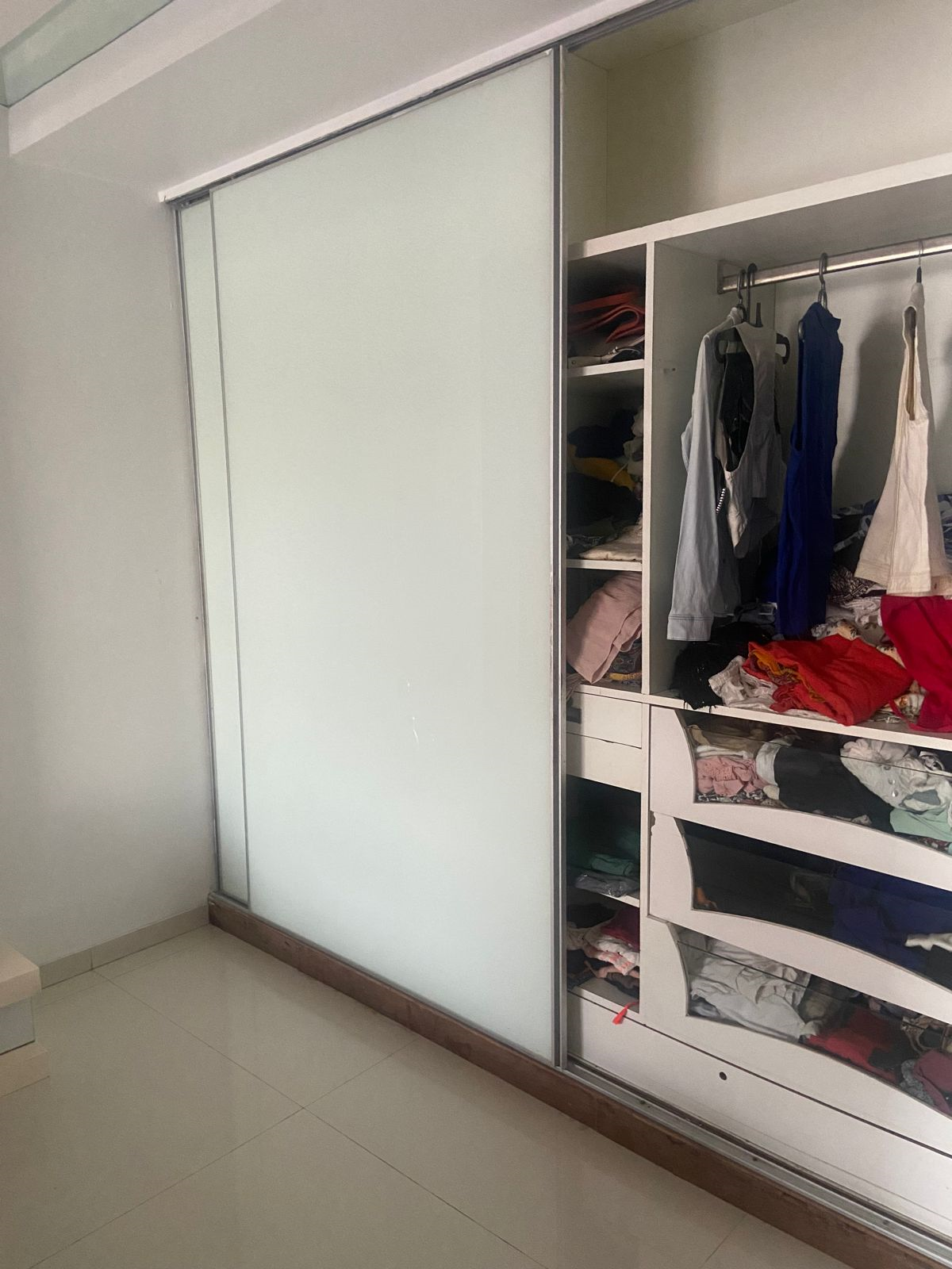 32 - Manju Towers, Andheri West