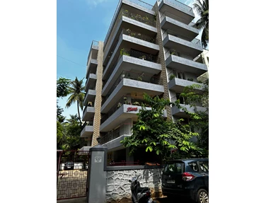 1 - Desiree, Bandra West