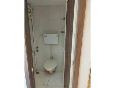 5 - Juhu Sangeeta, Santacruz West